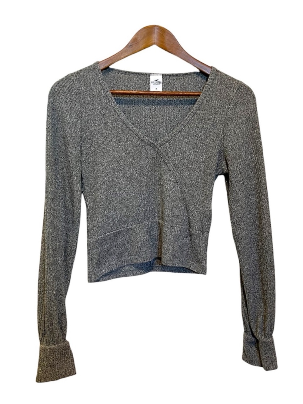 Hollister Top Faux Wrap Long Sleeve Size Medium Gray Cozy Comfy Lounge